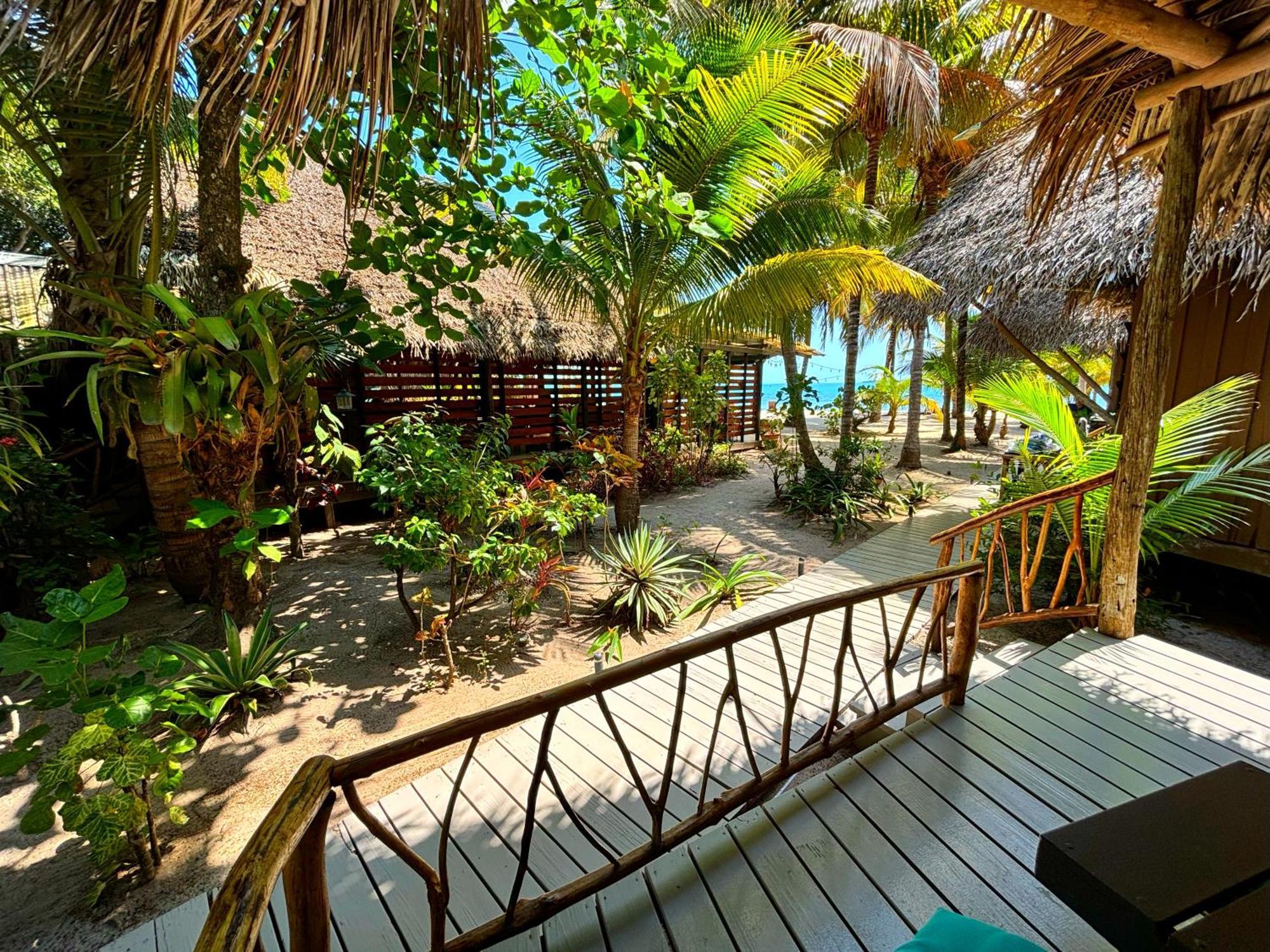 Azure Del Mar Hotel Maya Beach Luaran gambar