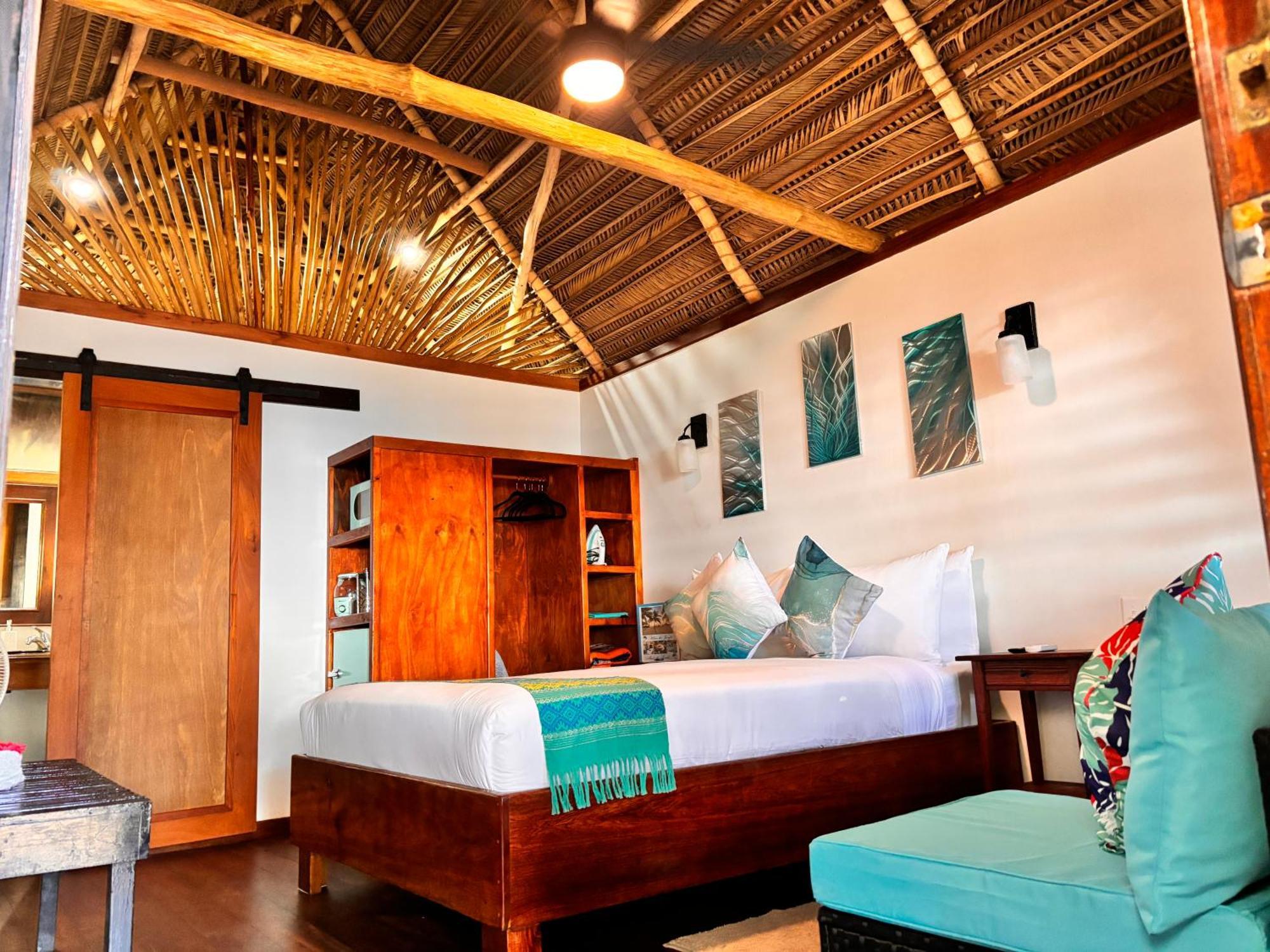 Azure Del Mar Hotel Maya Beach Luaran gambar